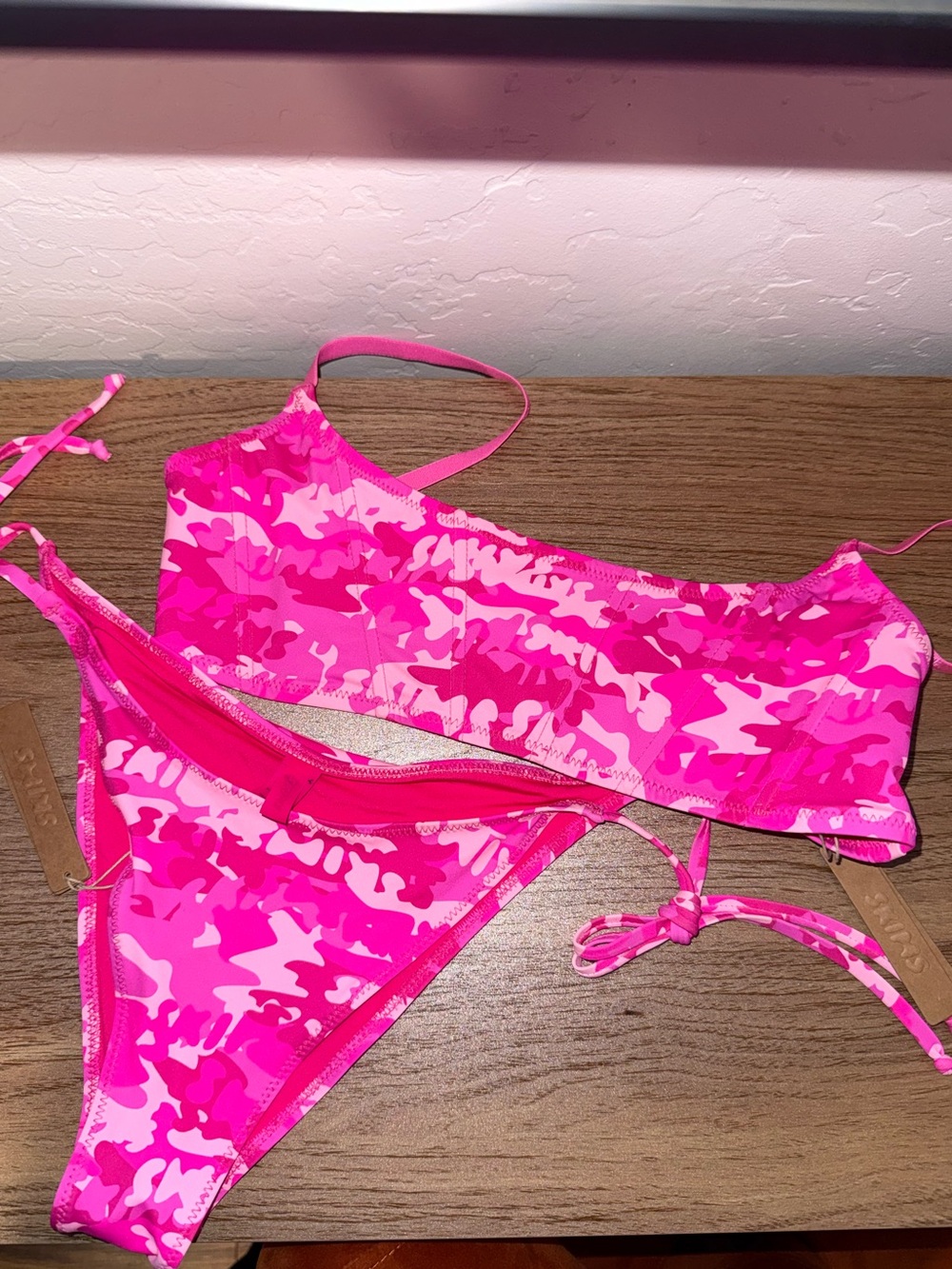 Womanโs Skim Swim